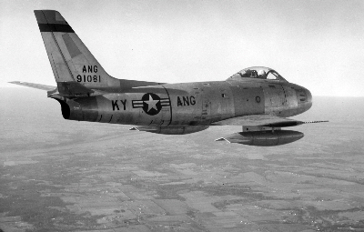 F-86A_Kentucky_ANG_in_flight_1957